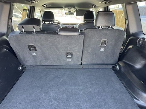 Used 2023 Jeep Grand Cherokee Altitude image 8