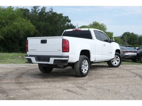 Used 2021 Chevrolet Colorado LT w/ LT Convenience Package RWD image 2