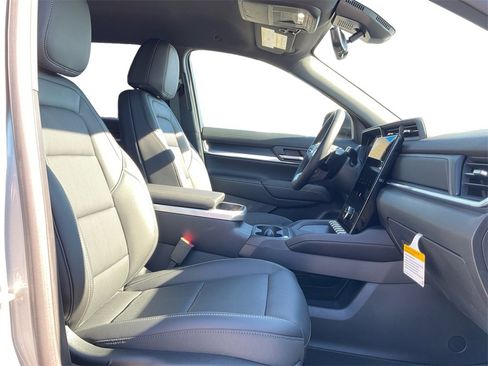 New 2026 GMC Terrain Elevation w/ Elevation Premium Package image 24