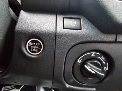 New 2025 Nissan Frontier PRO-4X w/ Pro Premium Package image 35