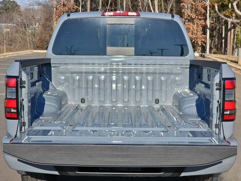 Used 2024 Nissan Frontier PRO-4X w/ Off-Road Protection Package image 16