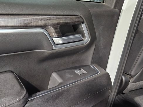 Used 2023 Chevrolet Silverado 1500 LTZ AWD/4WD image 35
