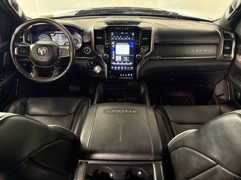 Used 2020 RAM 1500 Limited w/ Black Appearance Package AWD/4WD image 34