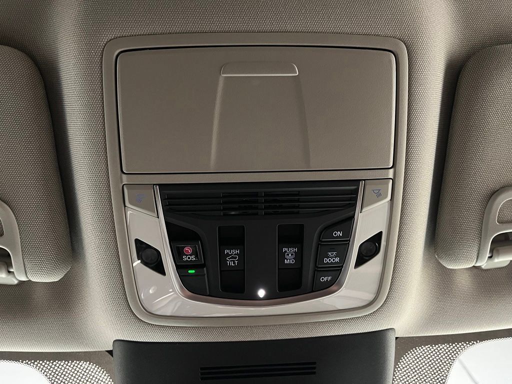 New 2026 Acura MDX w/ Advance Package AWD/4WD image 9