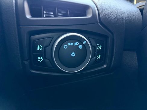 Used 2017 Ford Focus RS image 19