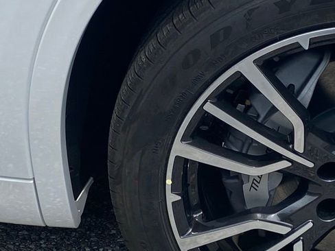 New 2025 Maserati Grecale GT image 12