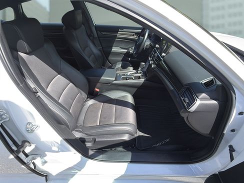 Used 2022 Honda Accord Sport image 18