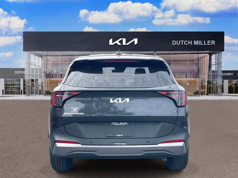 Used 2026 Kia Sportage EX image 6