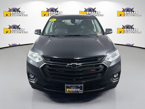 Used 2021 Chevrolet Traverse RS image 2