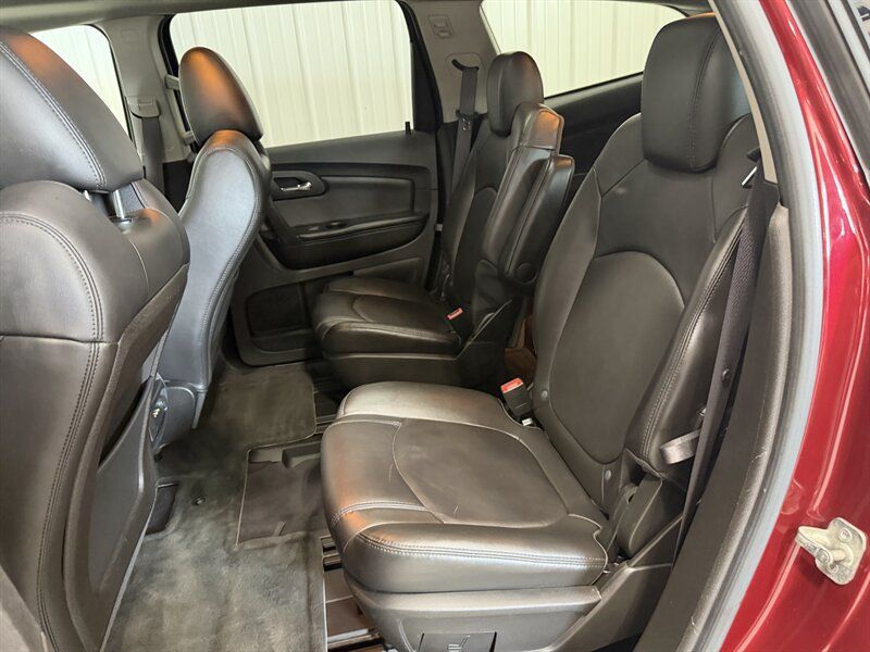 Used 2010 Chevrolet Traverse LT w/ Personal Connectivity Package AWD/4WD image 15