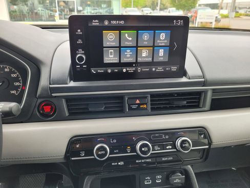 Used 2023 Honda Pilot EX-L image 27