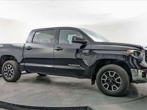 Used 2021 Toyota Tundra SR5 w/ TRD Off-Road Plus Package AWD/4WD image 11