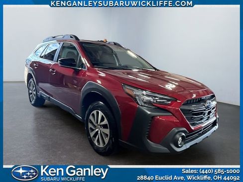 Certified 2025 Subaru Outback Premium AWD/4WD image 7