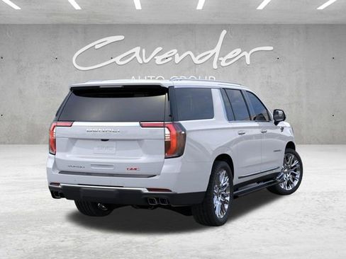 New 2026 GMC Yukon XL Denali w/ Denali Reserve Package AWD/4WD image 4