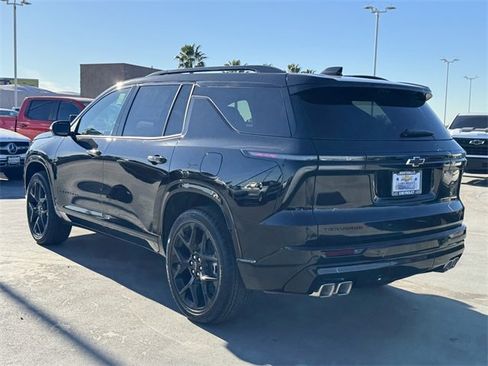 New 2026 Chevrolet Traverse RS w/ LPO, Floor Liner Package image 3