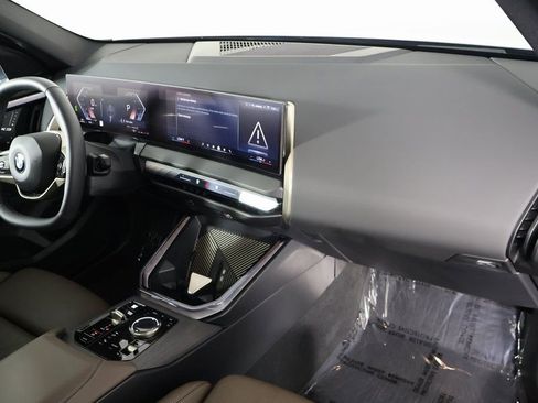 Used 2025 BMW X3 xDrive30i w/ Convenience Package image 9