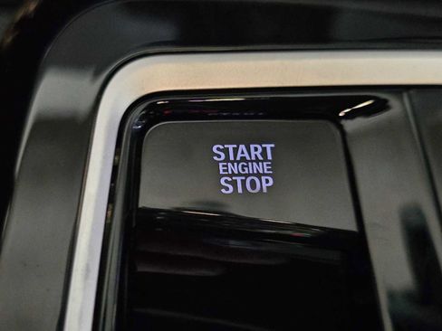 New 2026 BMW 760i xDrive w/ Executive Package AWD/4WD image 36