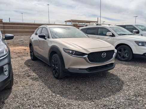 Used 2024 MAZDA CX-30 AWD 2.5 S w/ Select Sport Pkg image 4