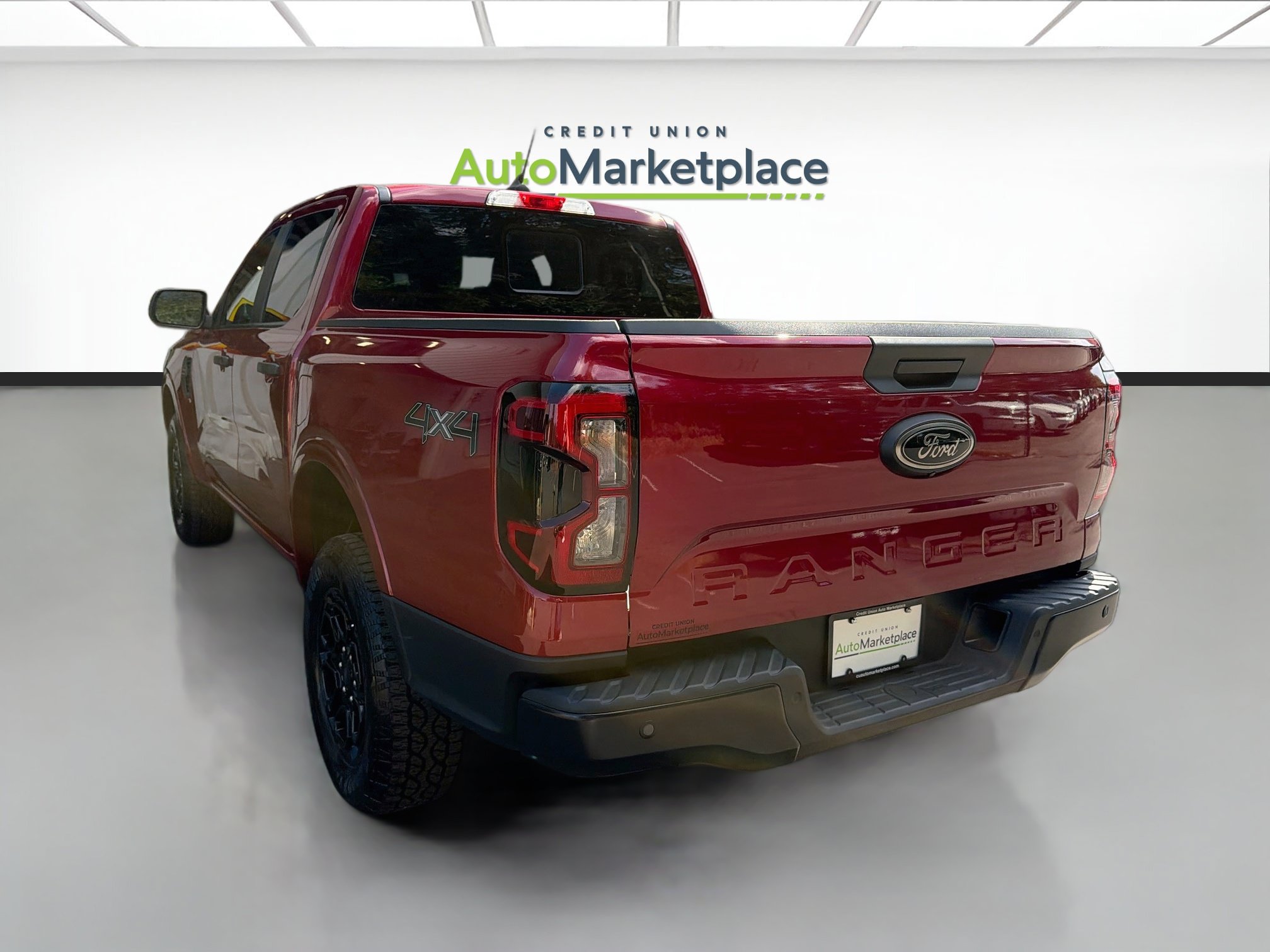 Used 2025 Ford Ranger XLT w/ Equipment Group 301A High AWD/4WD image 4
