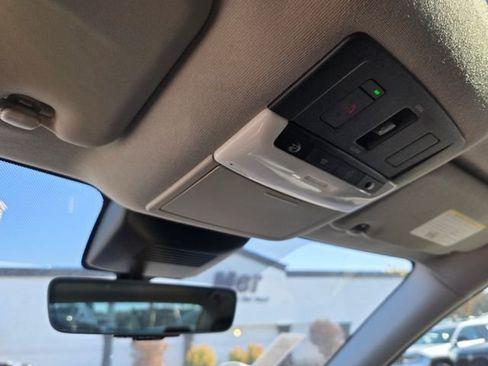 Used 2022 Nissan Sentra SR w/ Trunk Package image 31