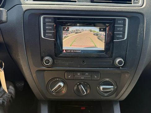 Used 2017 Volkswagen Jetta S FWD image 6