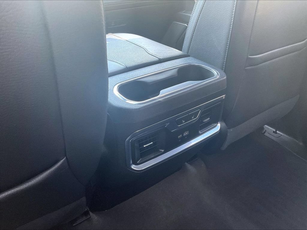 Used 2024 GMC Sierra 1500 Denali w/ Denali Reserve Package AWD/4WD image 26