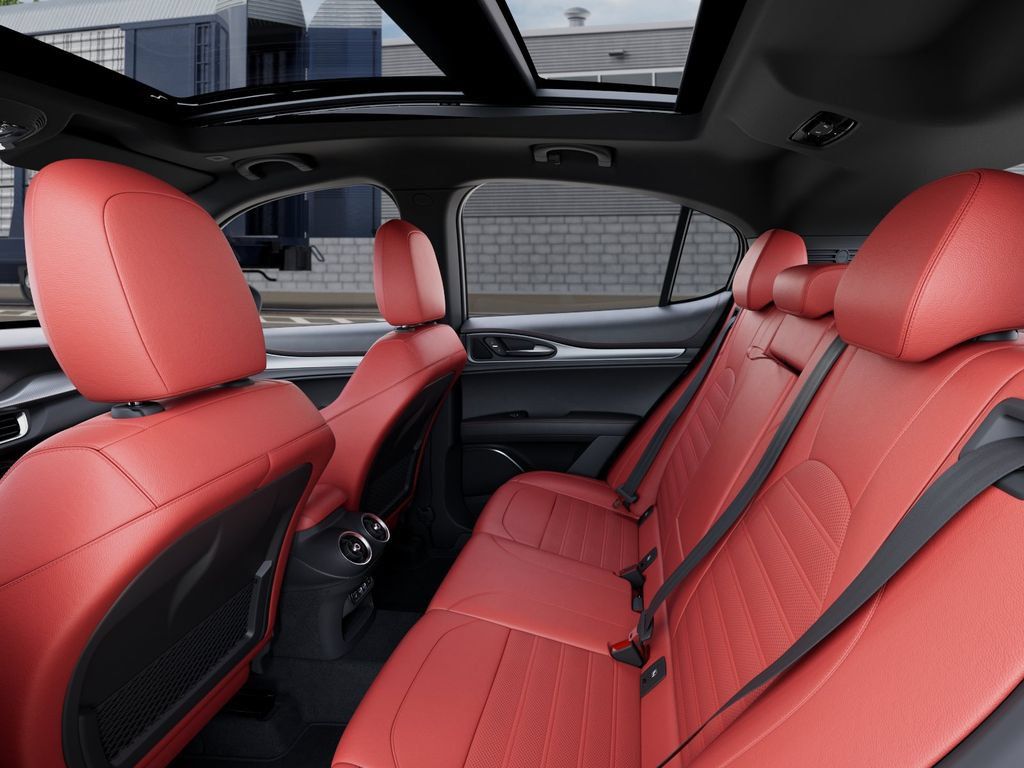 New 2026 Alfa Romeo Stelvio Sprint AWD/4WD image 23