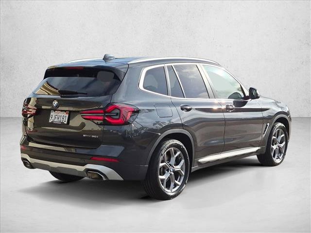 Certified 2024 BMW X3 sDrive30i w/ Convenience Package RWD image 5