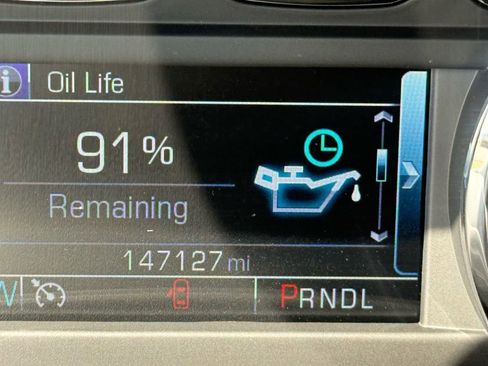 Used 2018 Chevrolet Suburban LT image 23