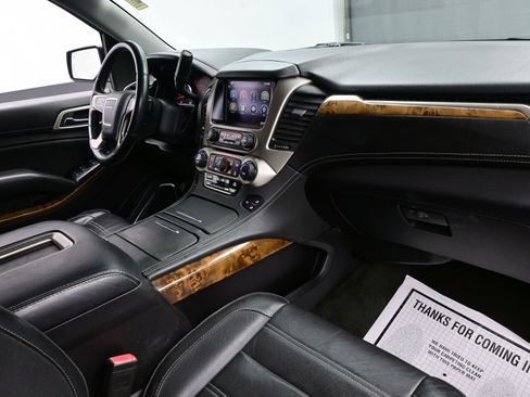 Used 2015 GMC Yukon Denali w/ Touring Package image 15