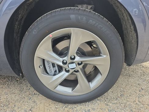 New 2027 Genesis GV70 2.5T AWD/4WD image 21
