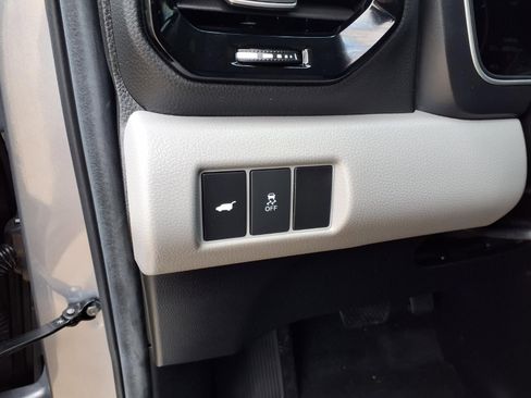 Used 2025 Honda Pilot EX-L image 22