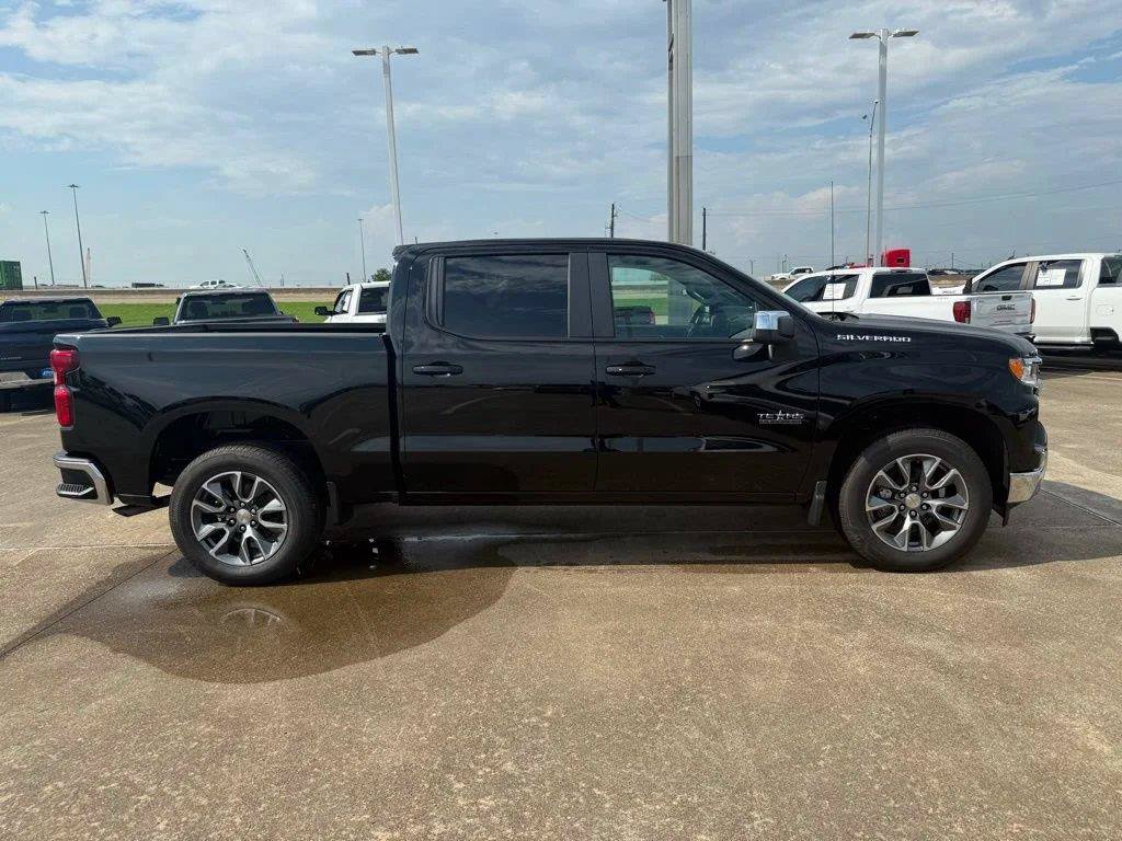 Used 2026 Chevrolet Silverado 1500 LT w/ Texas Edition Plus RWD image 9