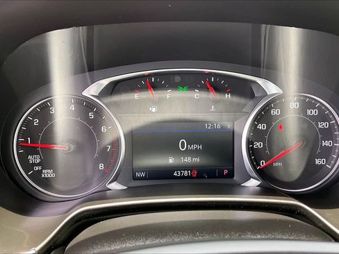 Used 2025 Chevrolet Blazer LT FWD image 24