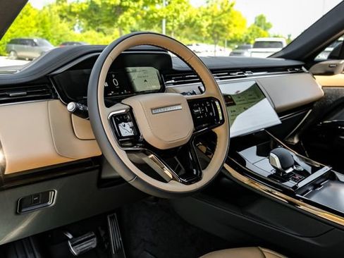 New 2026 Land Rover Range Rover Sport Dynamic SE AWD/4WD image 2
