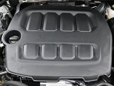 Used 2025 Volkswagen Tiguan SE w/ Panoramic Sunroof Package AWD/4WD image 42