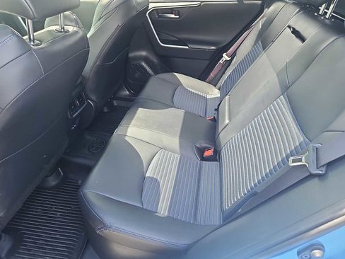 Used 2023 Toyota RAV4 XSE AWD/4WD image 34