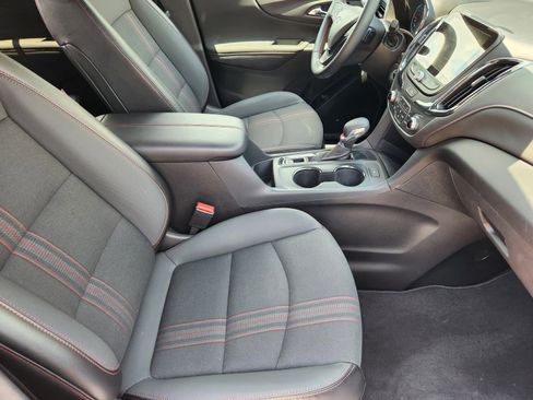 Used 2024 Chevrolet Equinox RS FWD image 11