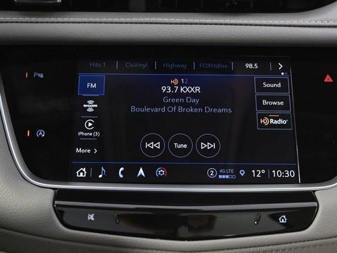 New 2025 Cadillac XT5 Premium Luxury w/ LPO, Floor Liner Package AWD/4WD image 28