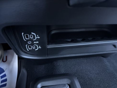 Used 2024 RAM 2500 Tradesman AWD/4WD image 11