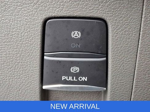 Used 2024 Ford Transit 350 XLT image 25