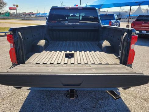 Used 2020 Chevrolet Silverado 2500 LTZ w/ LTZ Texas Edition image 13