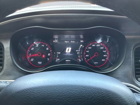 Used 2019 Dodge Charger Scat Pack w/ Daytona Edition Group RWD image 12