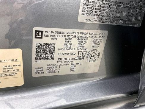 Used 2021 GMC Sierra 1500 4x4 Crew Cab w/ Sierra Value Package image 32