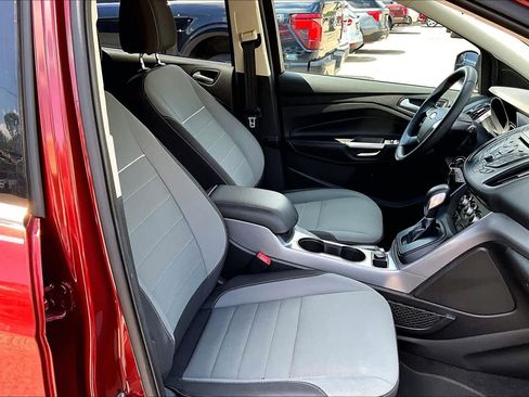 Used 2015 Ford Escape SE FWD image 9
