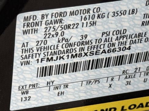 New 2025 Ford Expedition Max Platinum w/ Stealth Appearance Package image 36