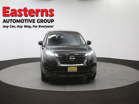 Used 2024 Nissan Pathfinder S AWD/4WD image 52
