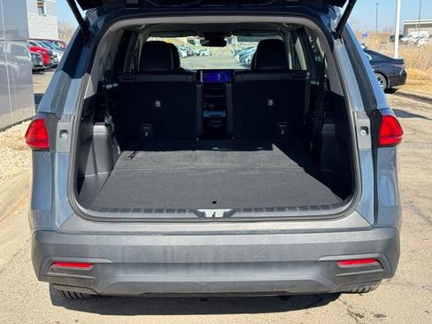 Certified 2024 Toyota Grand Highlander XLE AWD/4WD image 40