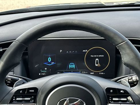 Used 2024 Hyundai Tucson Limited image 24