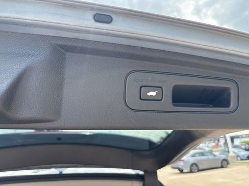 Used 2023 Honda Odyssey Elite image 26